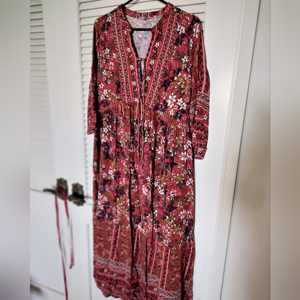 Jodifl 100% Rayon Red Floral Boho Maxi Dress Size Large Side Slits